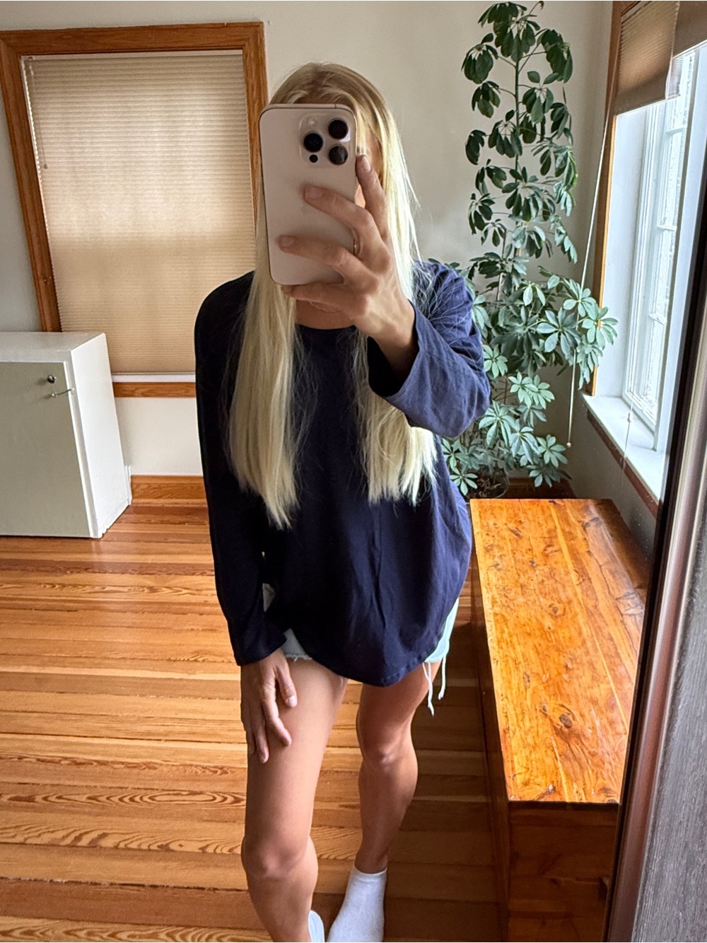 Lululemon navy long sleeve shirt
